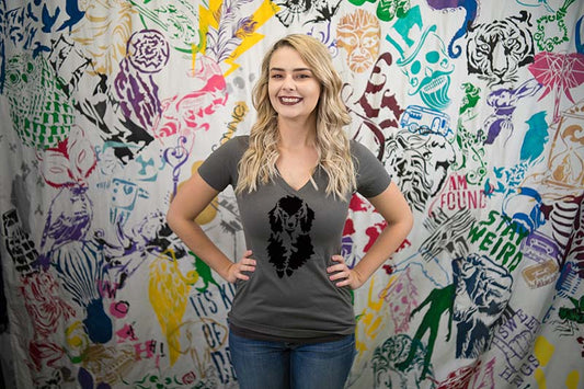 Poodle C Ladies V-Neck T-shirt